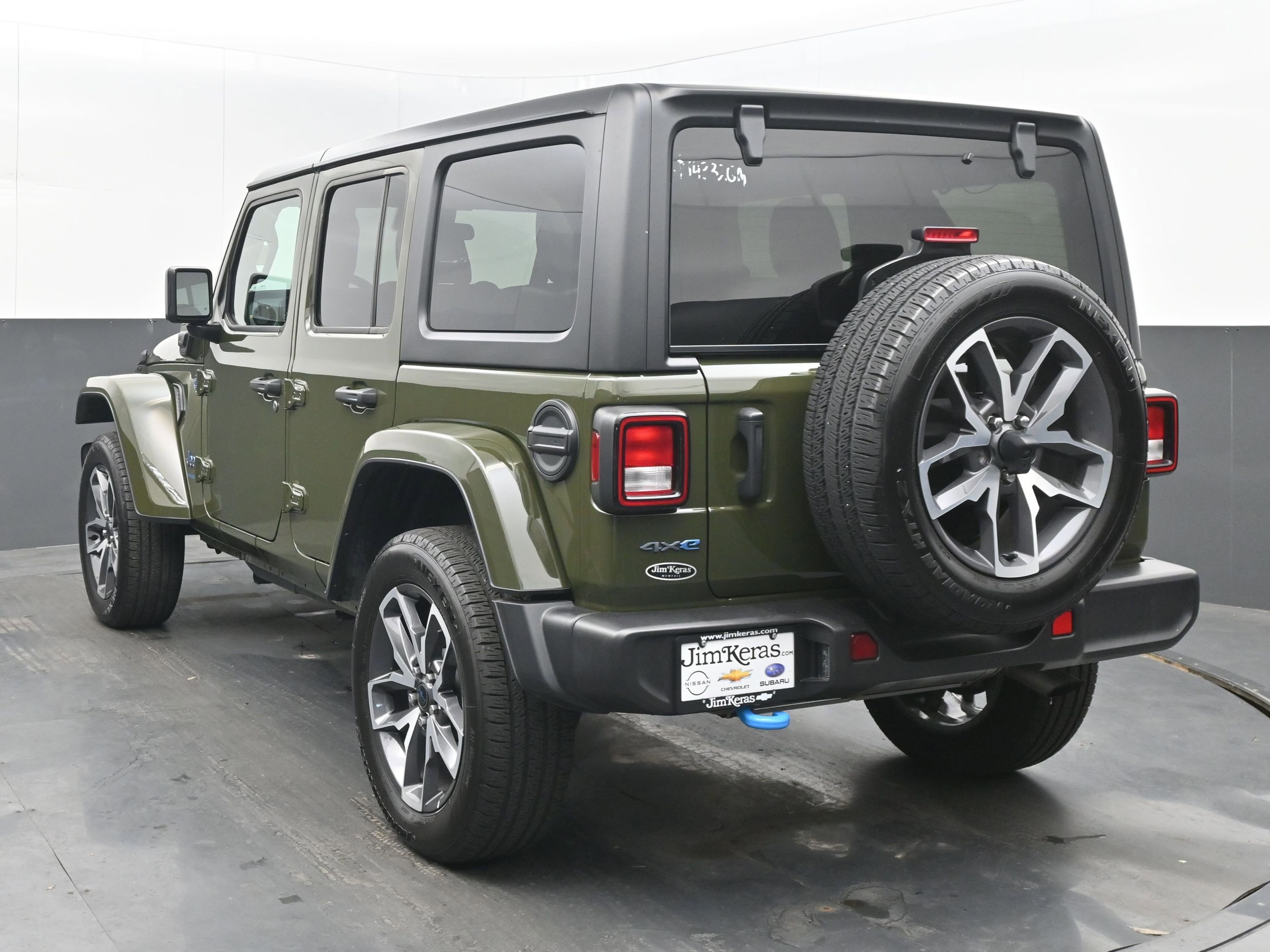 Used 2024 Jeep Wrangler Sport S image 8