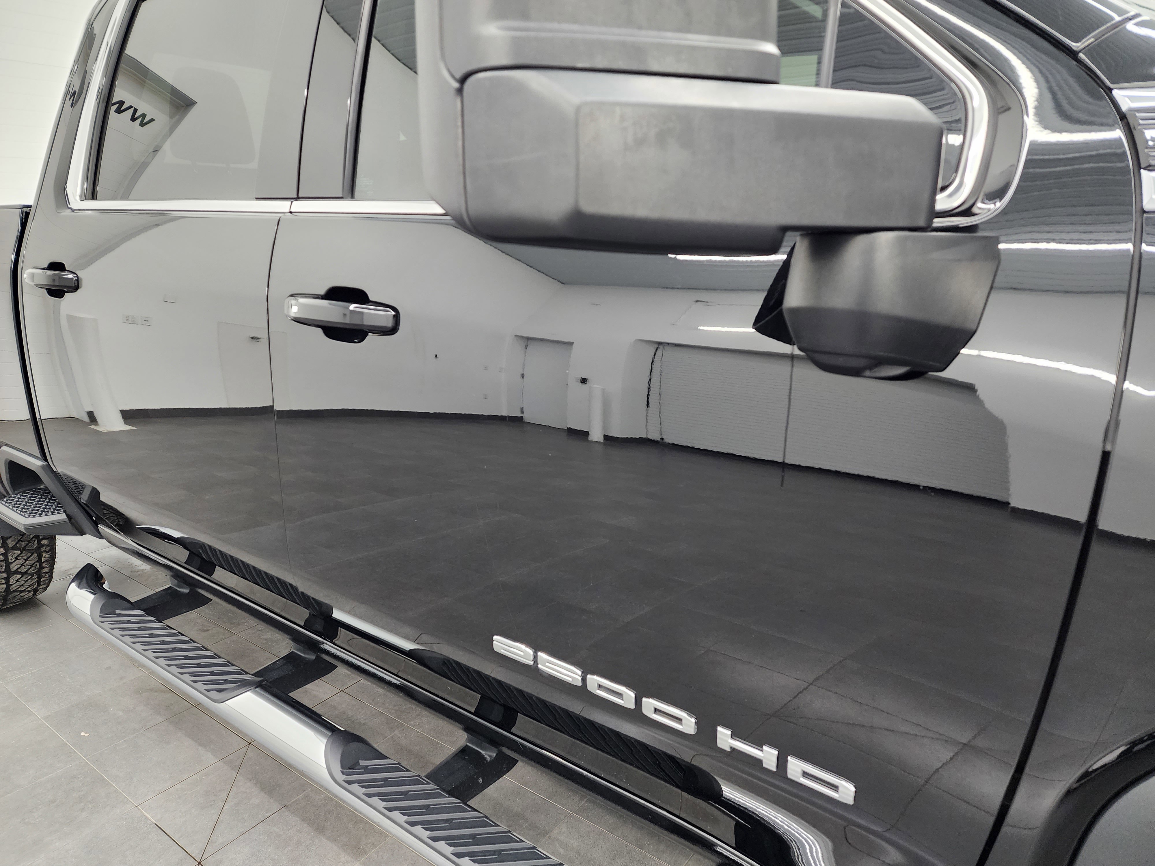 Used 2023 GMC Sierra 2500 SLE w/ SLE Convenience Package image 23