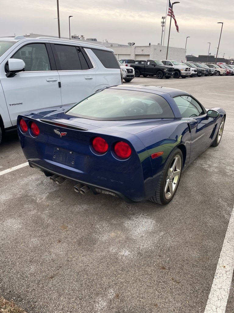 Used 2006 Chevrolet Corvette w/ Preferred Equipment Group image 4