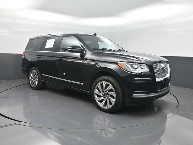 Used 2023 Lincoln Navigator Reserve RWD image 34