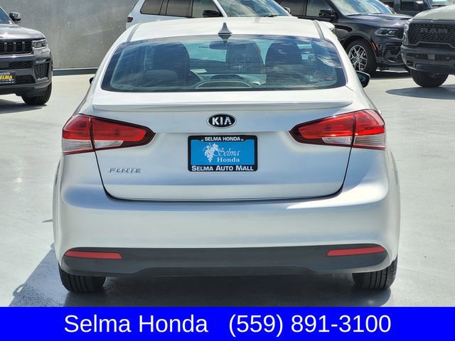 Used 2017 Kia Forte LX FWD image 6