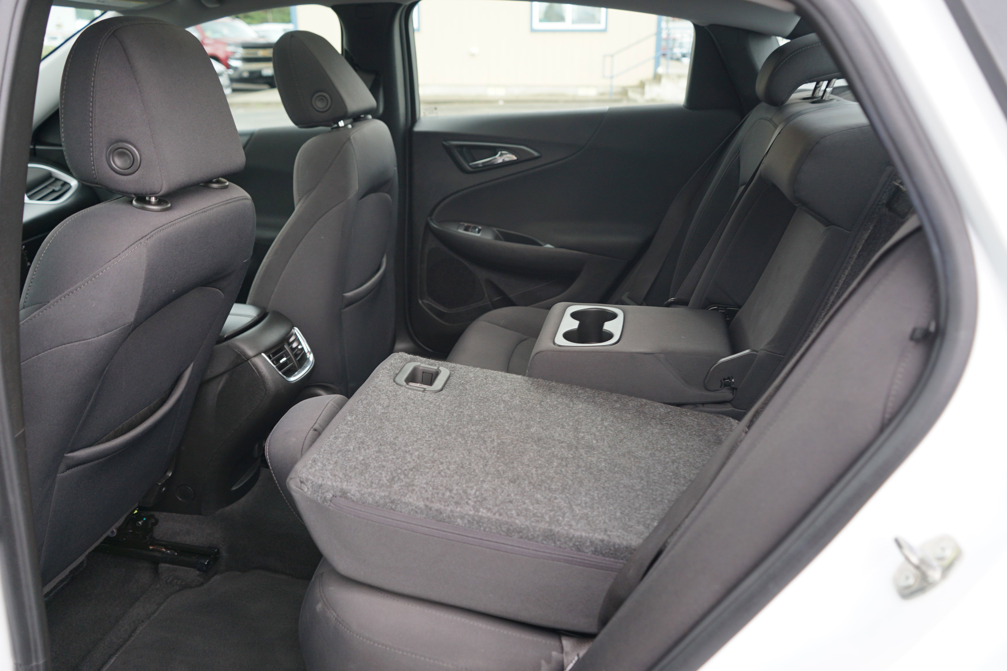 Used 2022 Chevrolet Malibu LT image 24