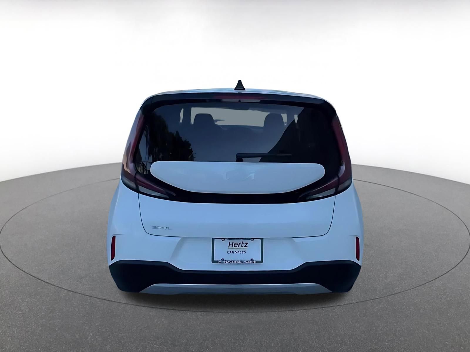 Used 2025 Kia Soul LX w/ LX Technology Package image 12