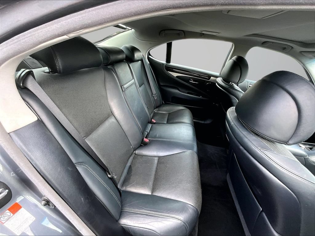 Used 2016 Lexus LS 460 AWD w/ Comfort Package image 26