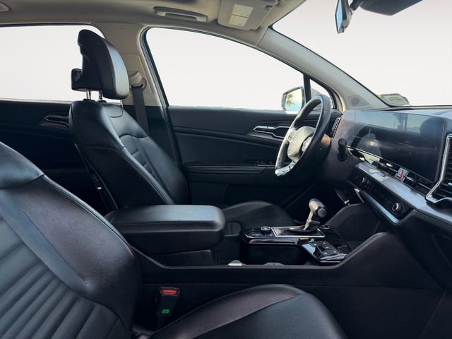 Used 2023 Kia Sportage SX image 13