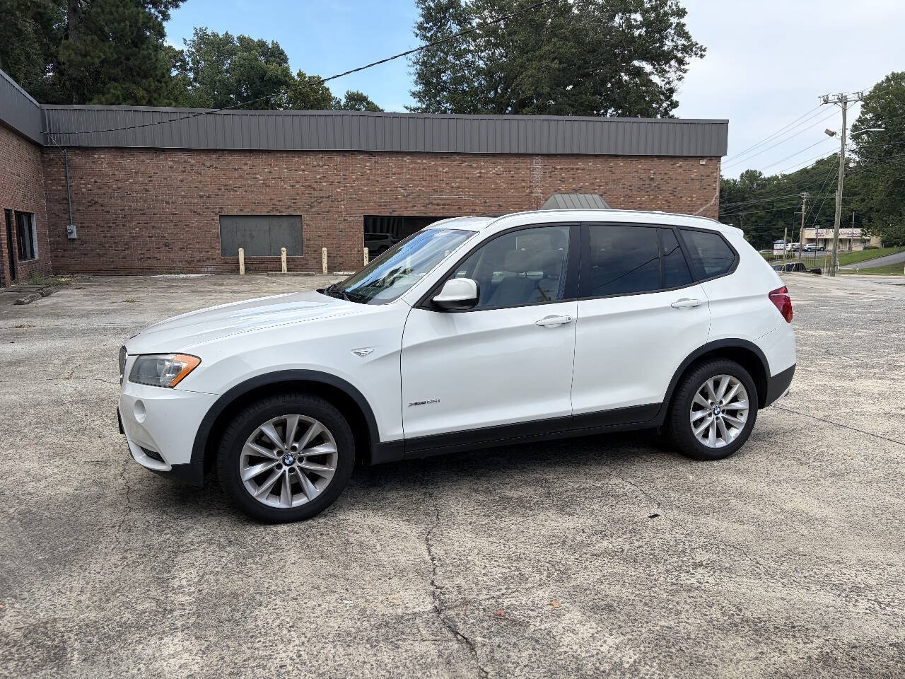 Used 2014 BMW X3 xDrive28i AWD/4WD image 1