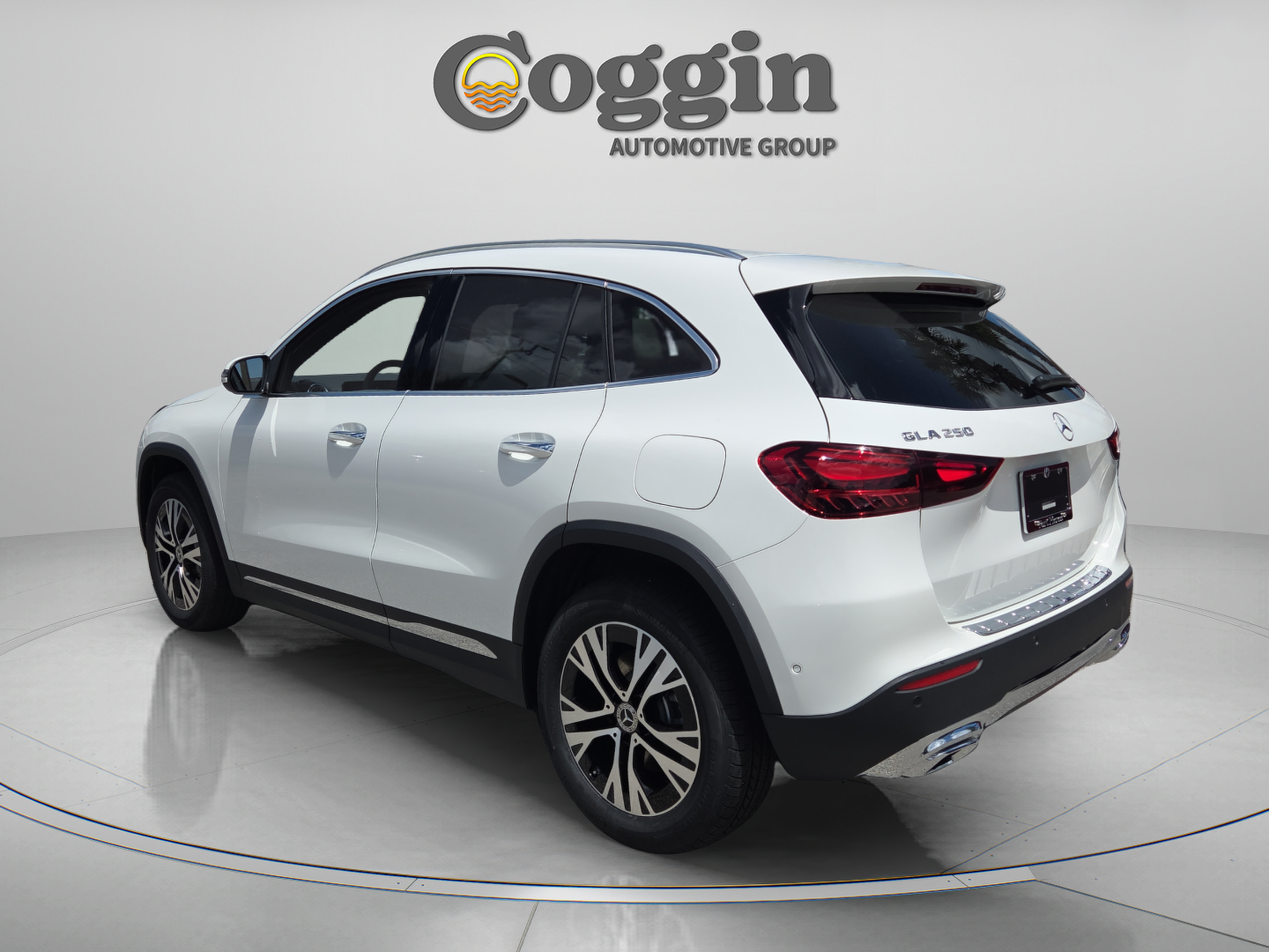 New 2026 Mercedes-Benz GLA 250 image 3