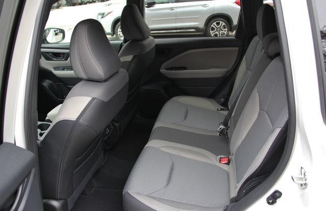 Used 2025 Subaru Forester Premium AWD/4WD image 32