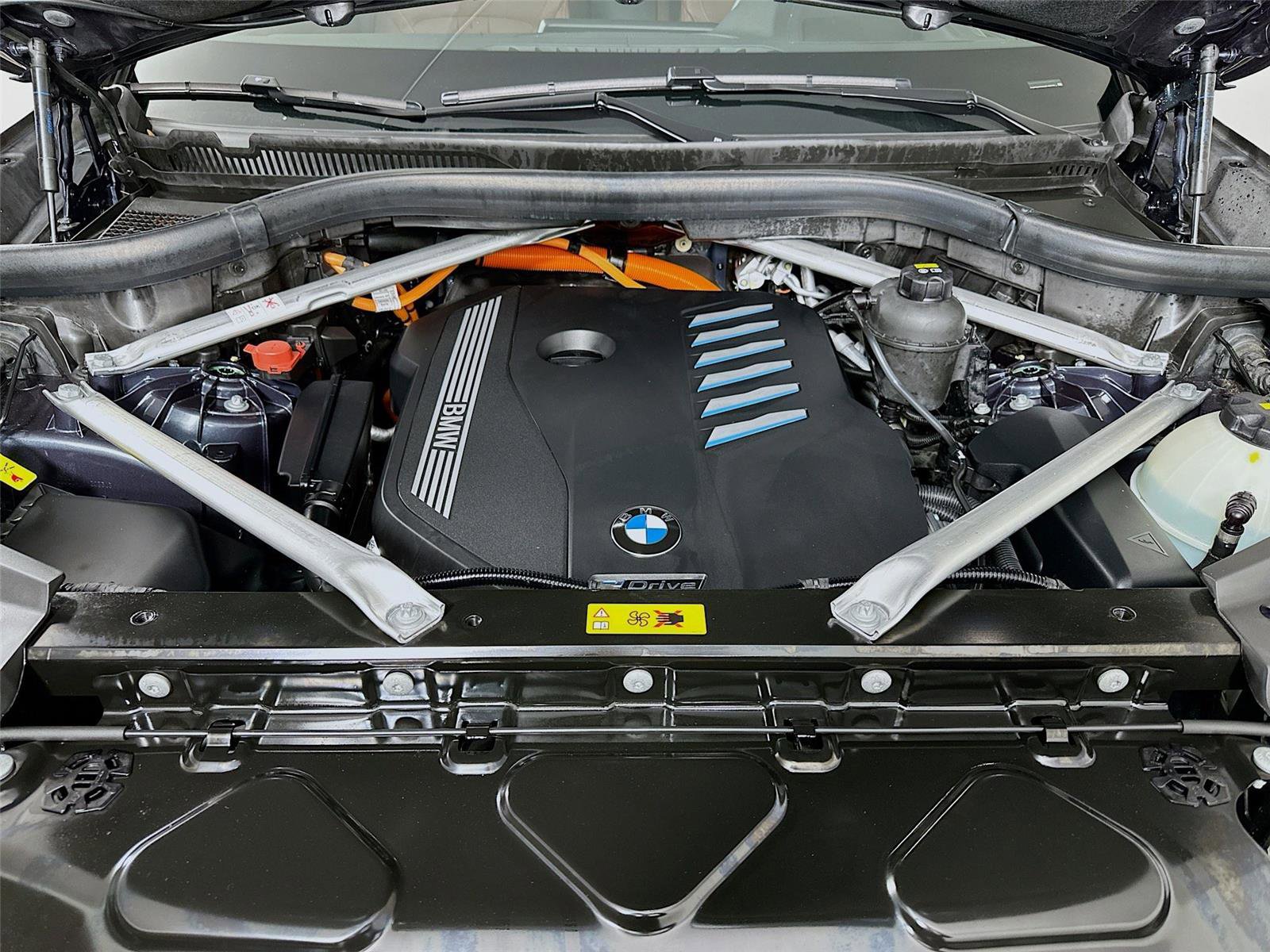 Certified 2022 BMW X5 xDrive45e w/ Executive Package image 31