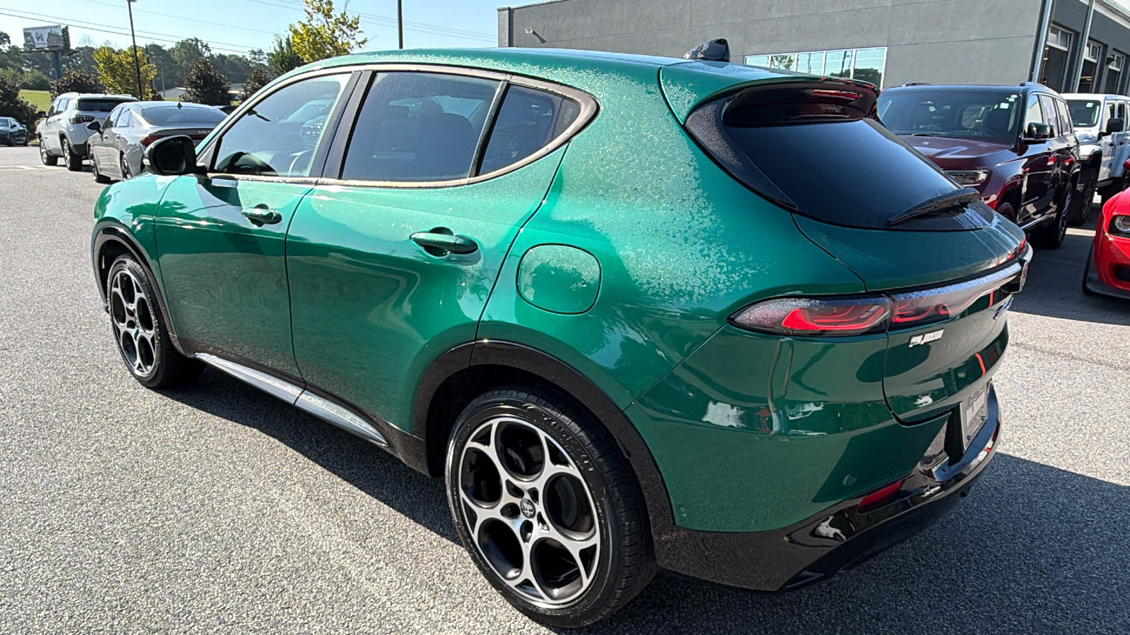 Used 2025 Alfa Romeo Tonale AWD/4WD image 10