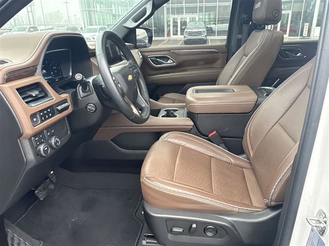 Certified 2023 Chevrolet Tahoe High Country w/ Premium Package 2 image 20