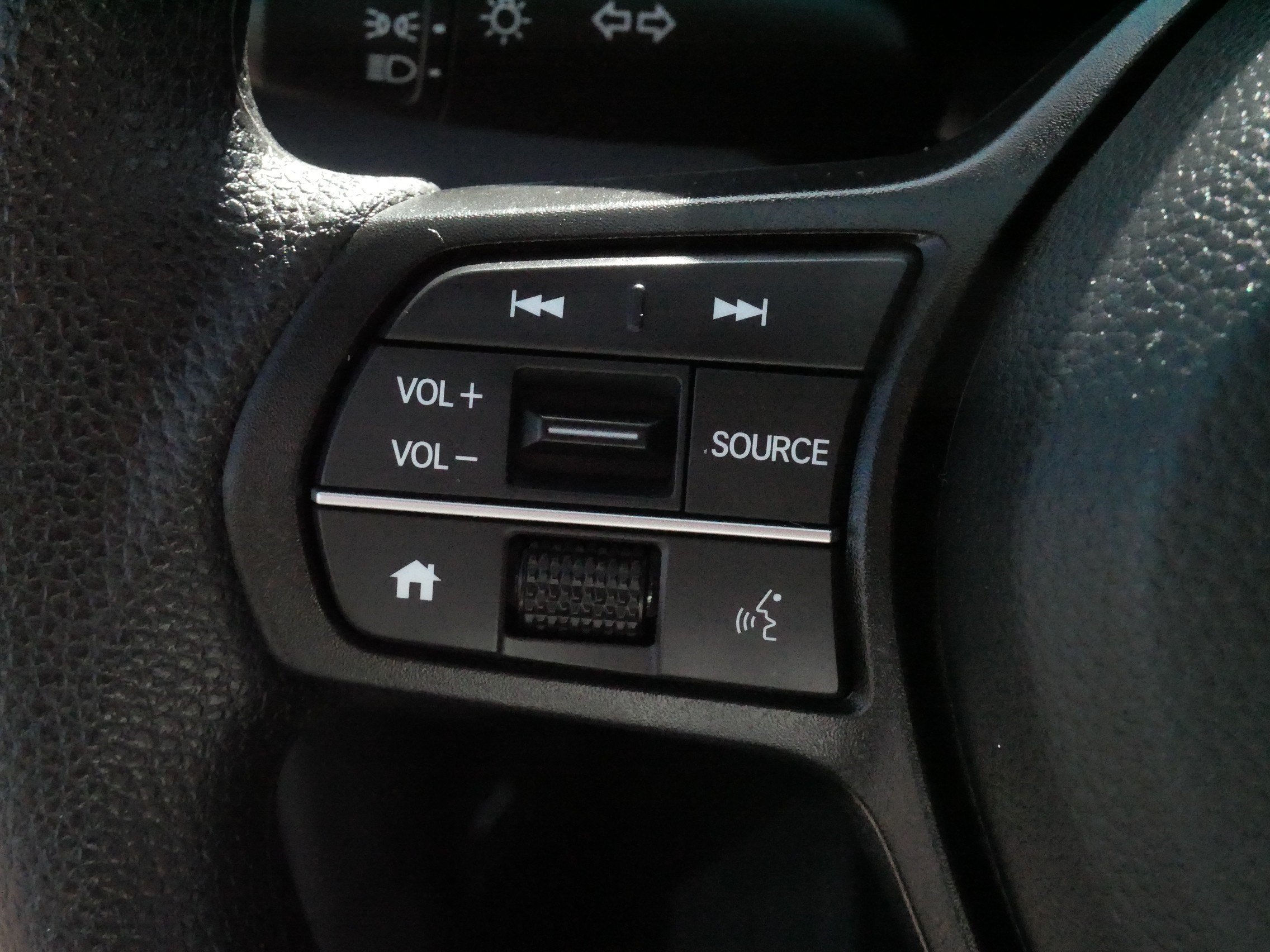 Certified 2024 Honda CR-V EX image 26