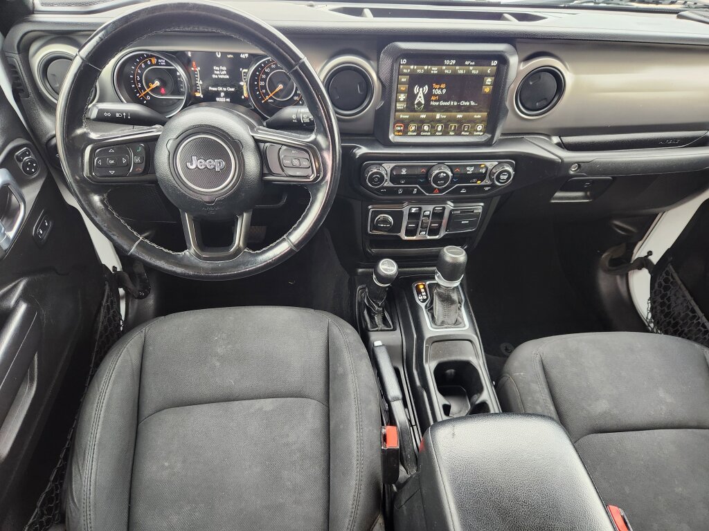 Used 2021 Jeep Gladiator Willys AWD/4WD image 9