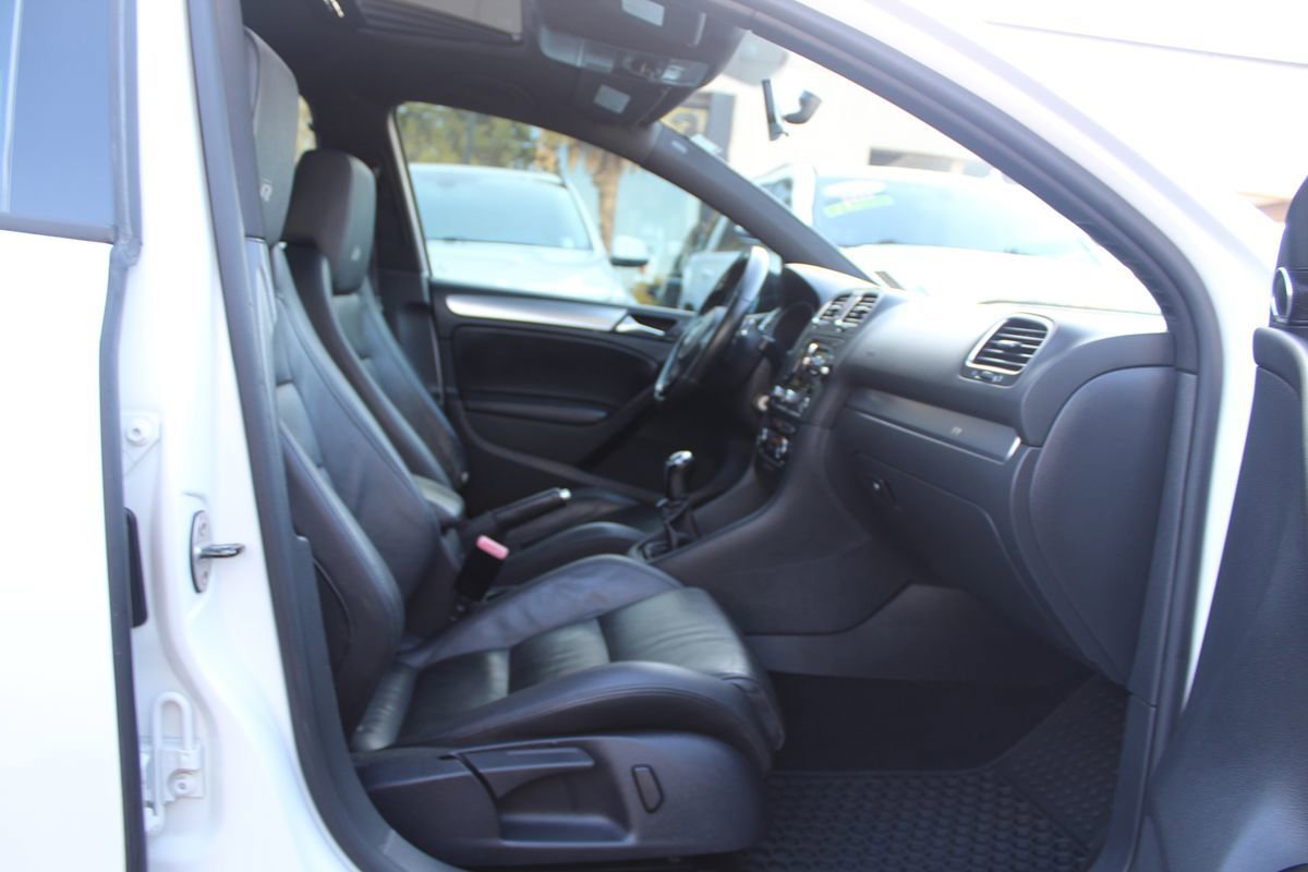 Used 2012 Volkswagen Golf 4-Door AWD/4WD image 23