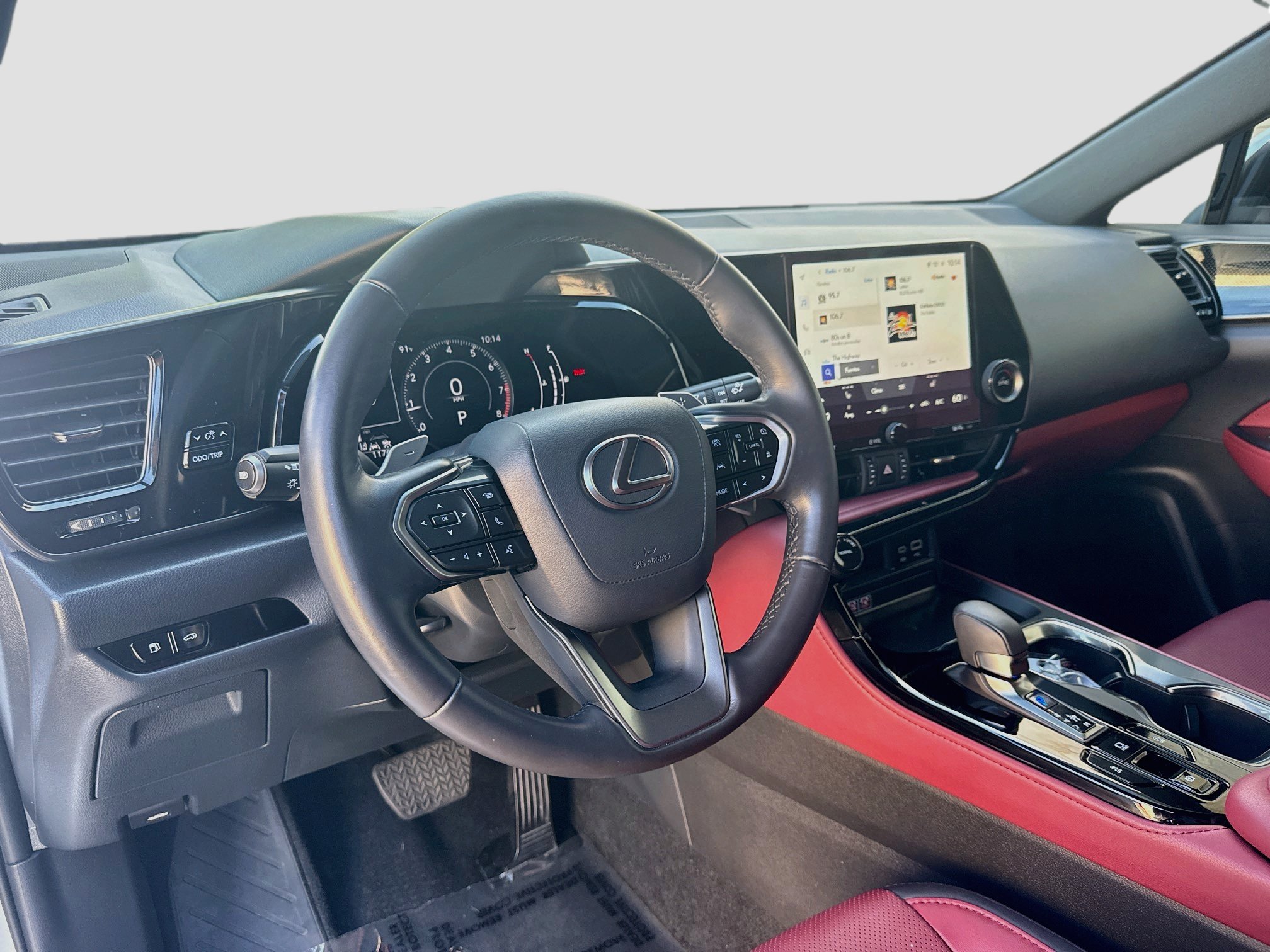 Used 2025 Lexus NX 250 FWD w/ Accessory Package (K3) image 9