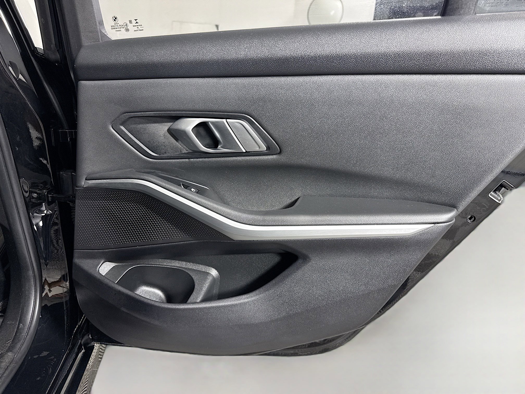 Used 2019 BMW 330i Sedan w/ Convenience Package RWD image 28