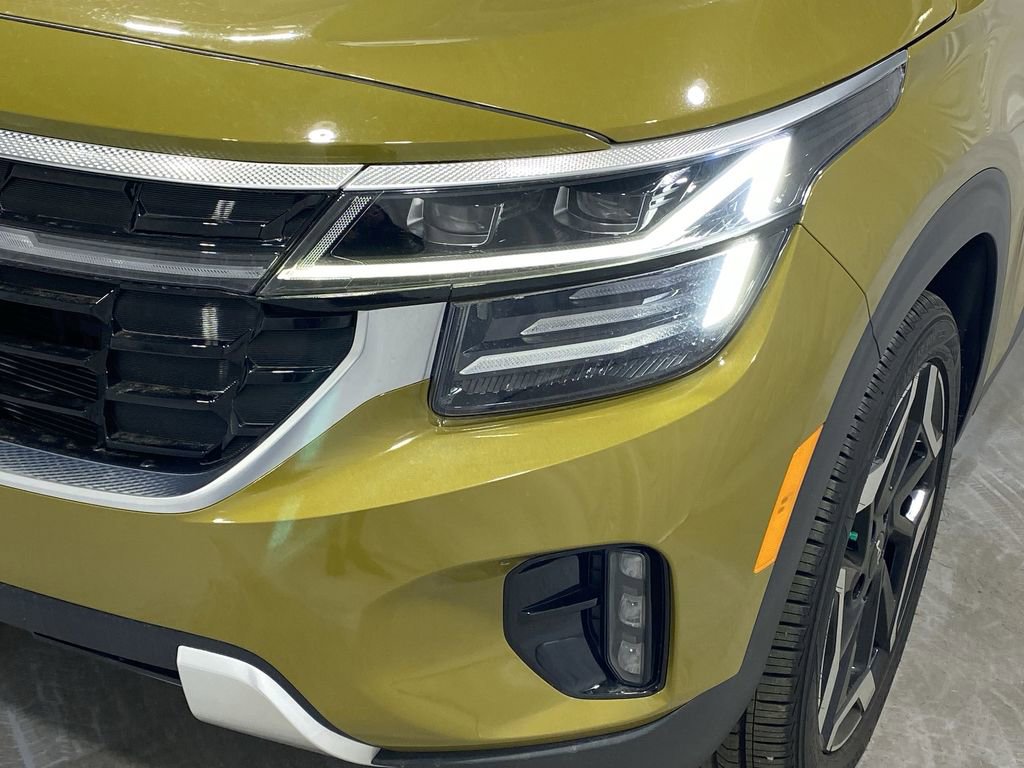 Used 2024 Kia Seltos SX w/ SX Sunroof Package image 29