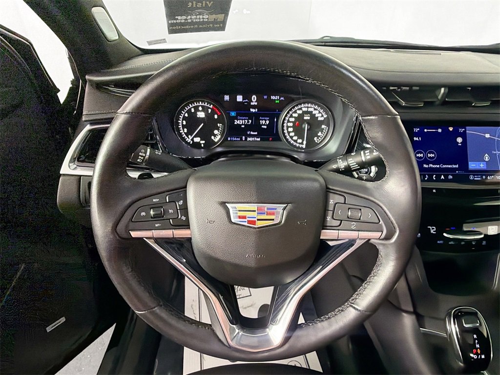 Used 2023 Cadillac XT6 Premium Luxury image 11