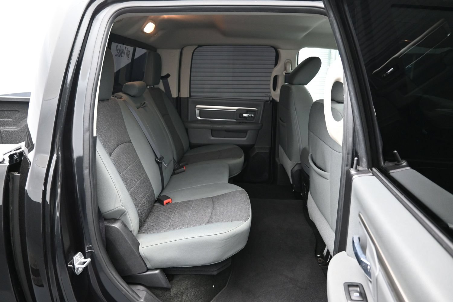 Used 2016 RAM 1500 Lone Star RWD image 12