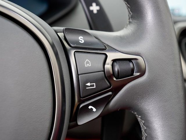 Used 2022 Aston Martin V8 Vantage Roadster image 16