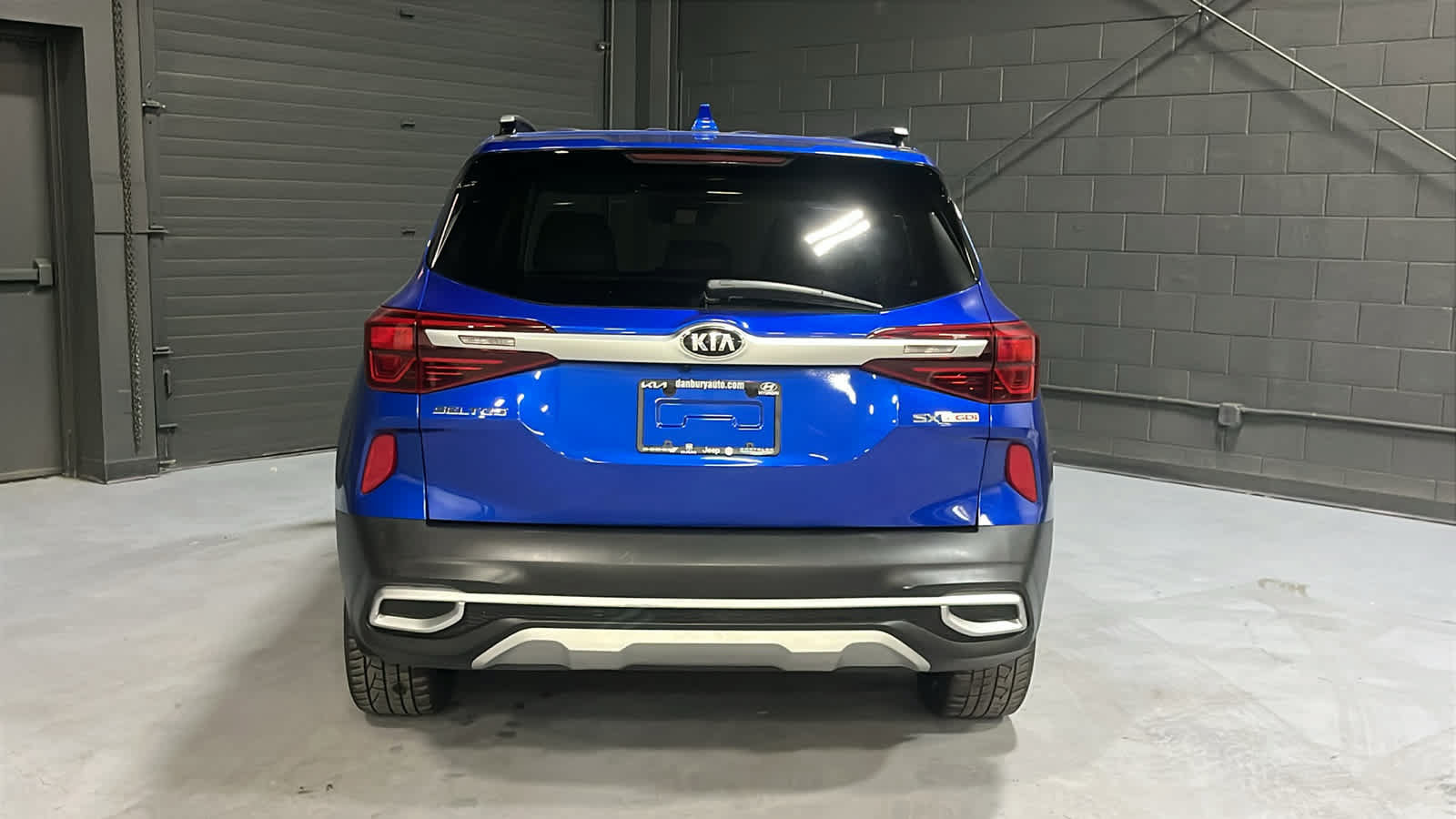 Used 2021 Kia Seltos SX w/ SX Sunroof Package AWD/4WD image 5