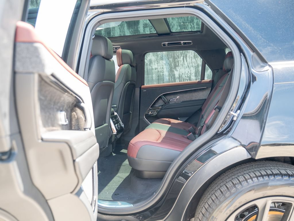 New 2026 Land Rover Range Rover Sport Dynamic SE AWD/4WD image 21