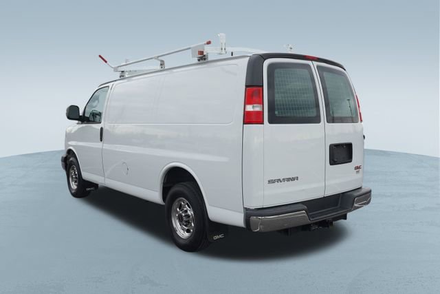 Used 2021 GMC Savana 3500 w/ Driver Convenience Package image 5