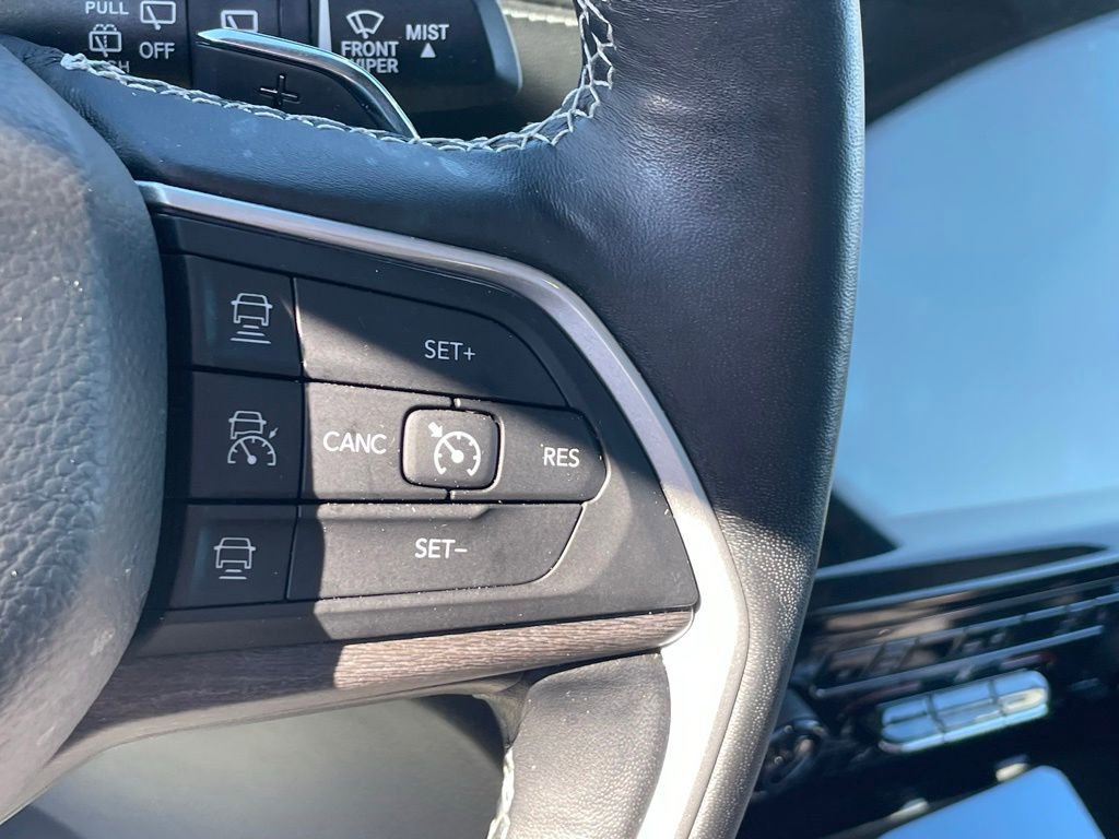 Certified 2022 Jeep Grand Cherokee Limited image 34