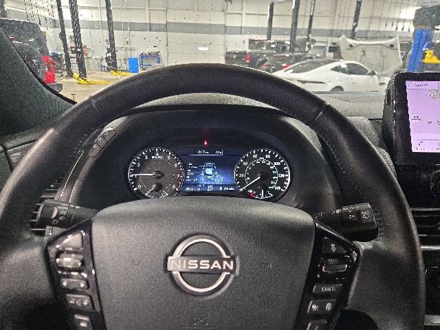 Used 2024 Nissan Armada SL w/ Midnight Edition Package AWD/4WD image 17