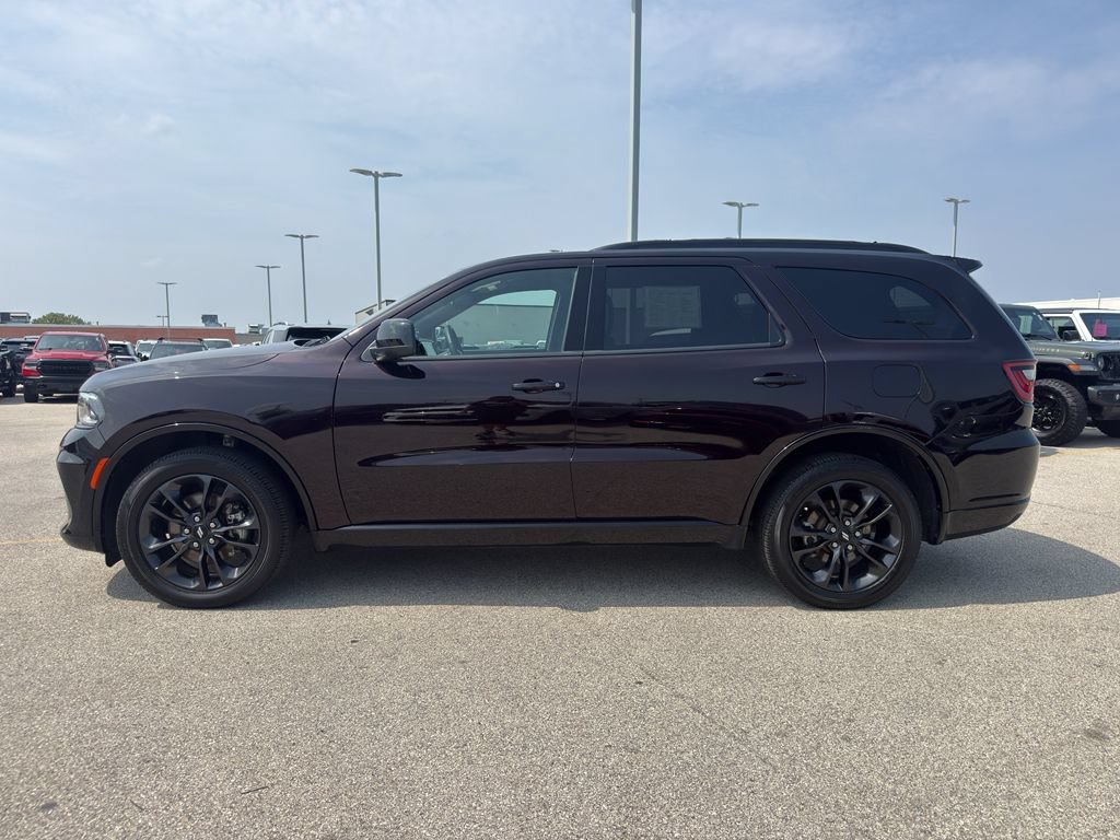 Used 2025 Dodge Durango GT w/ Blacktop Package AWD/4WD image 6