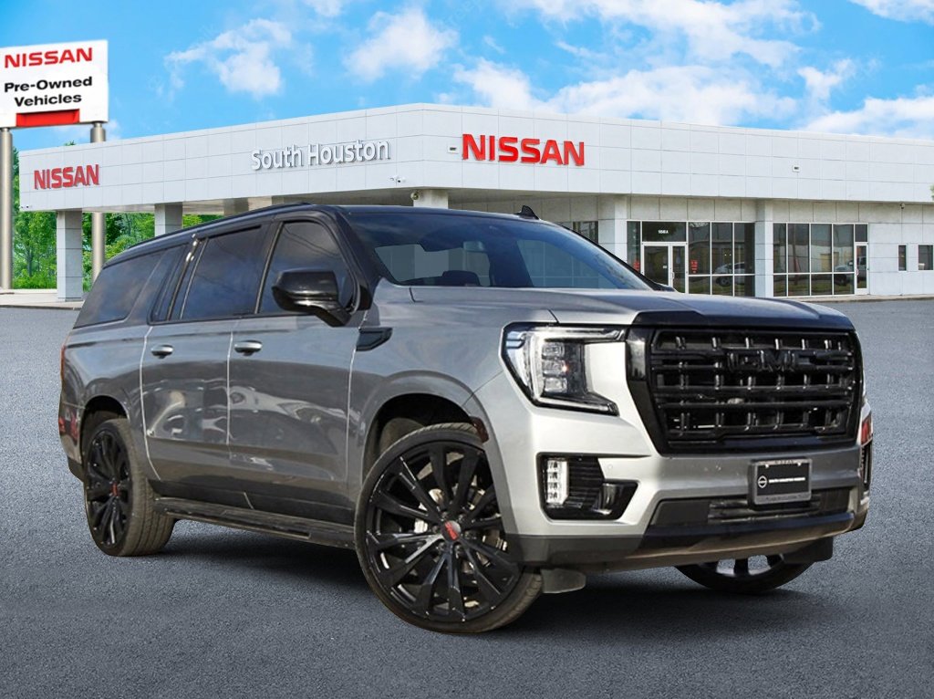 Used 2024 GMC Yukon XL SLE w/ Gmc Pro Safety Plus Package image 1