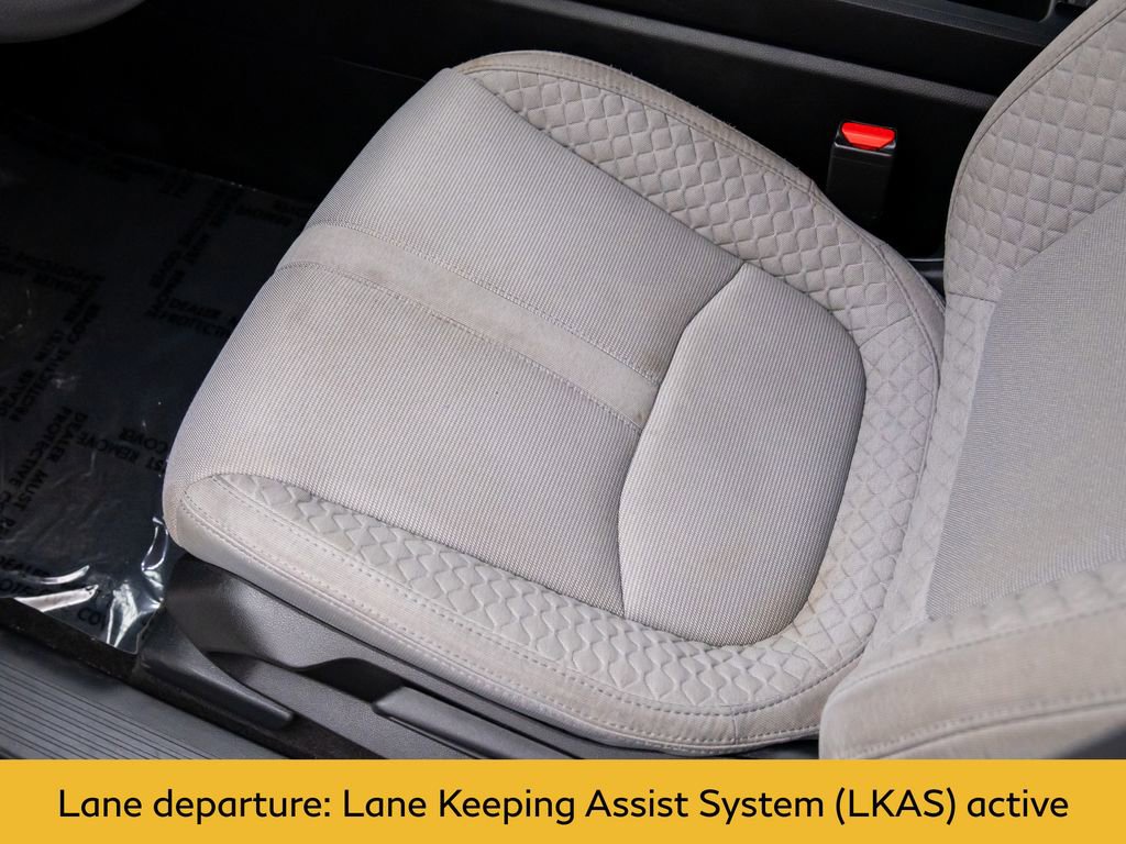 Used 2023 Honda Pilot LX image 14