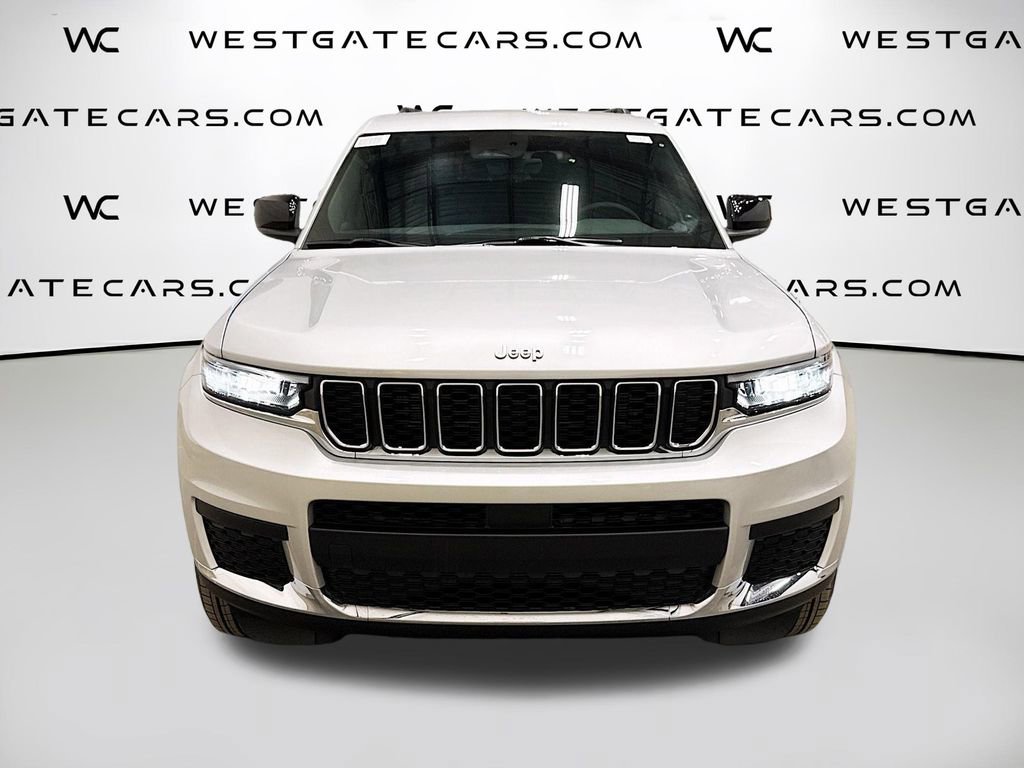 New 2025 Jeep Grand Cherokee L Laredo video 4