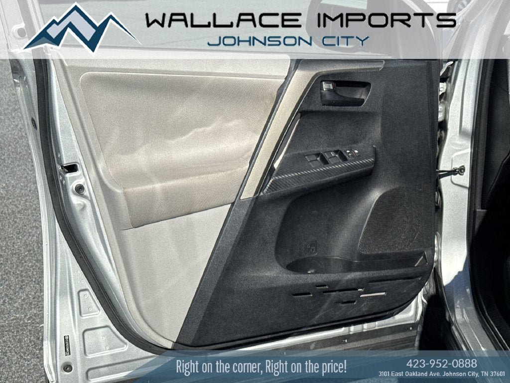 Used 2013 Toyota RAV4 LE FWD image 13