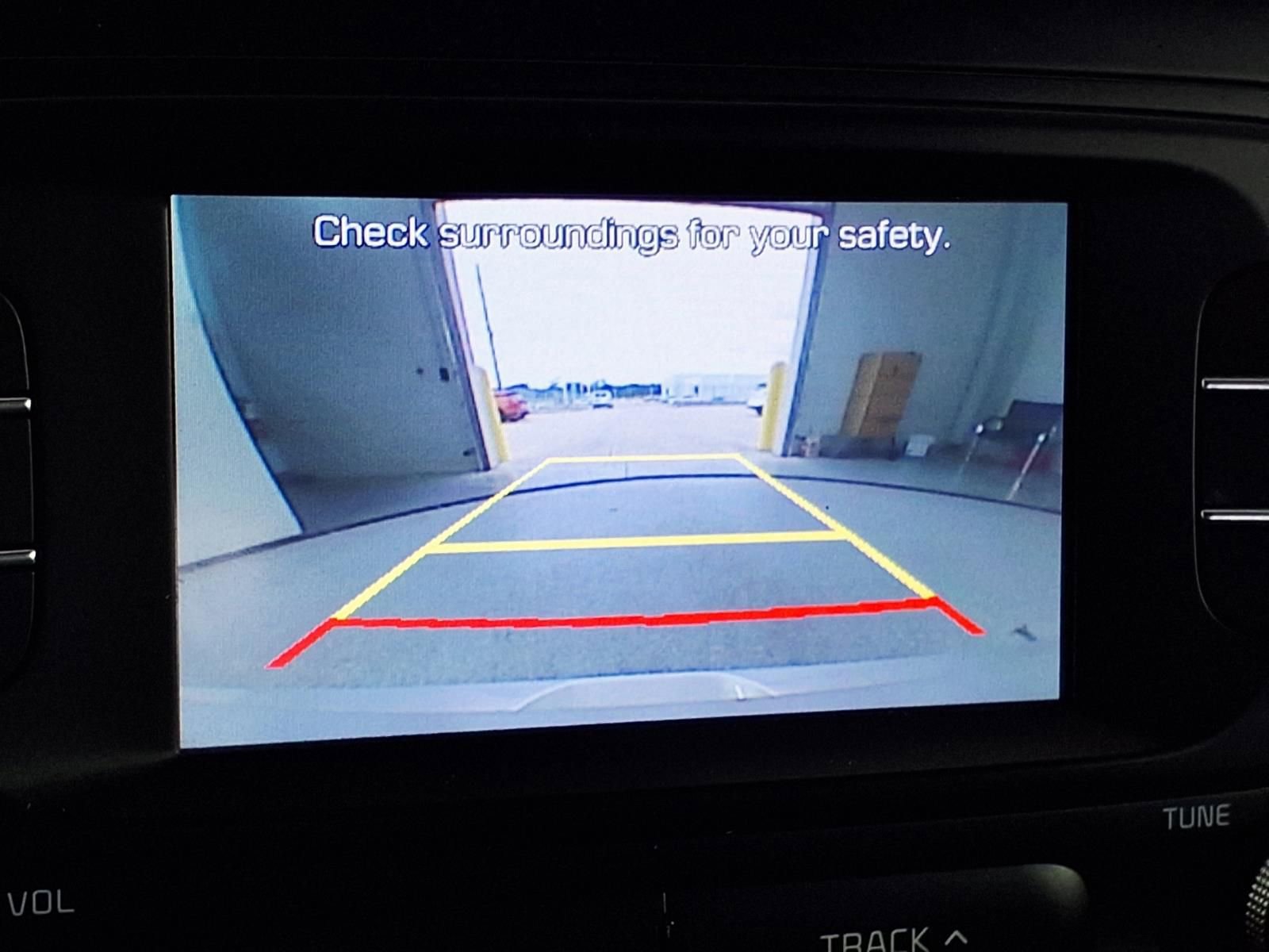 Used 2017 Kia Soul + FWD image 23