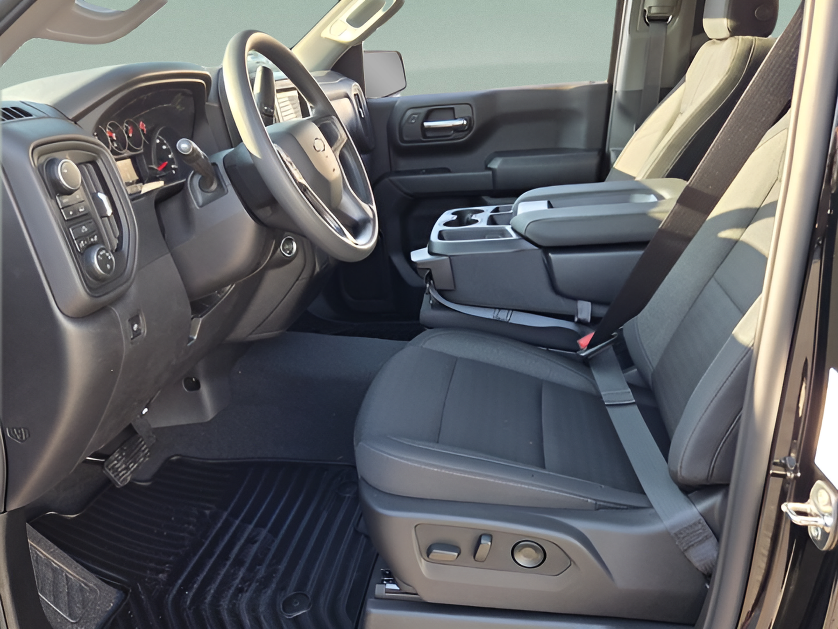 New 2026 Chevrolet Silverado 1500 Custom AWD/4WD image 9