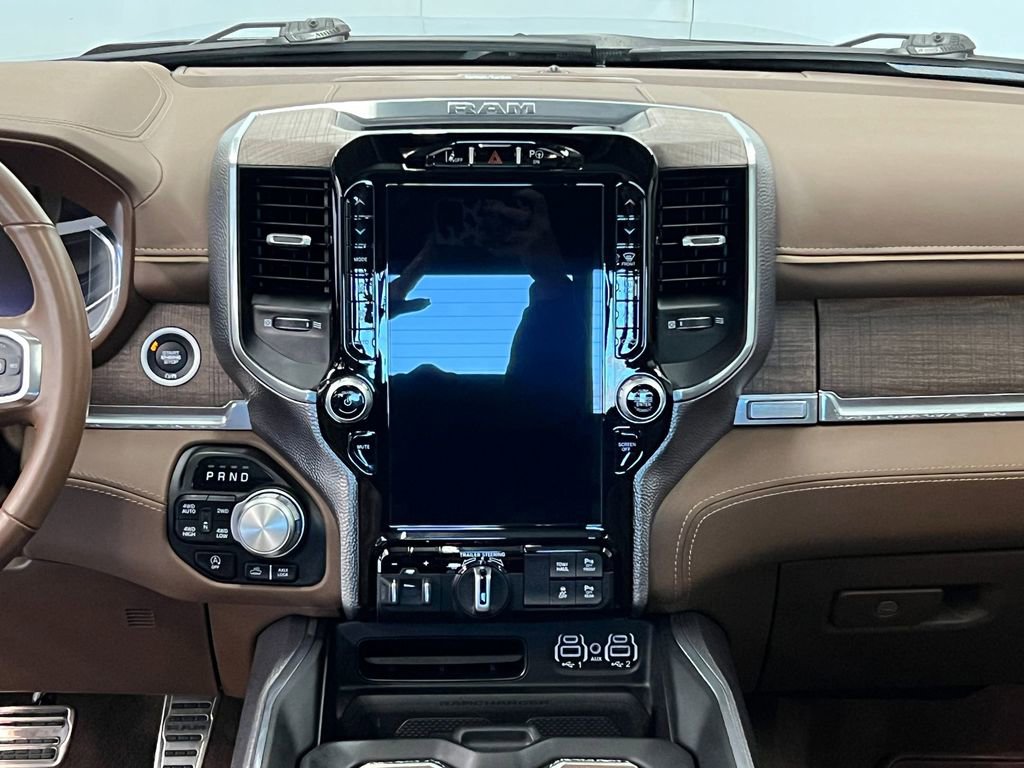 Used 2024 RAM 1500 Limited image 23