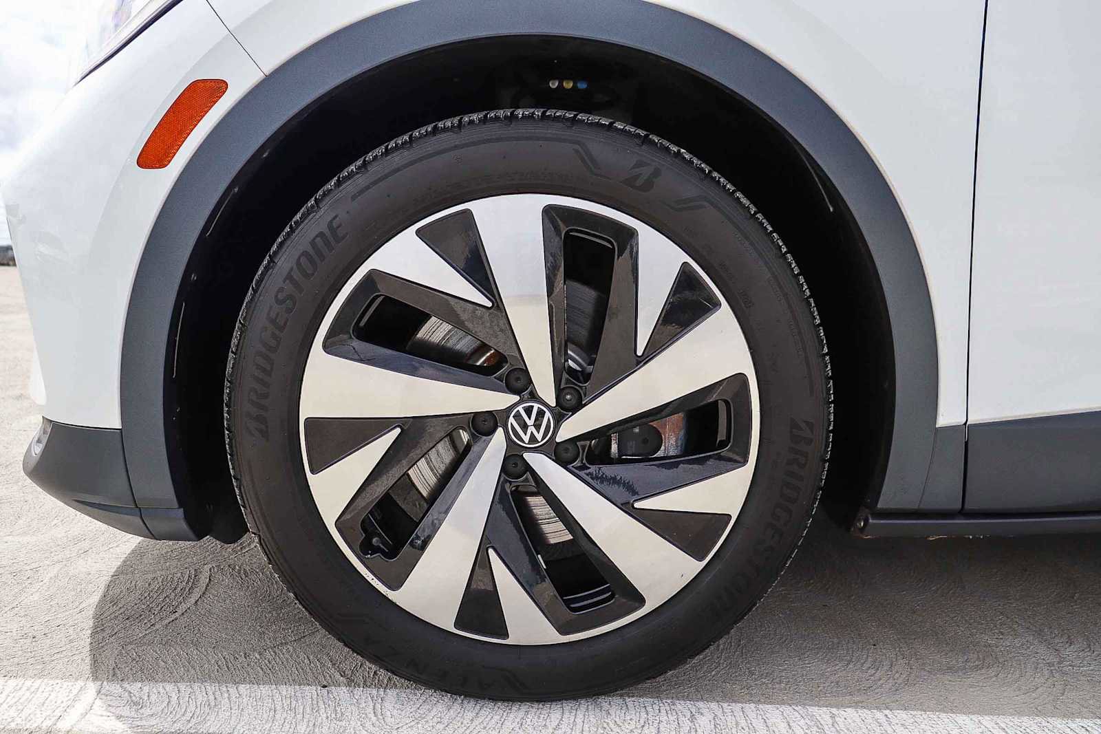 Used 2021 Volkswagen ID.4 1st Edition w/ ID.4 Protection Package RWD image 11