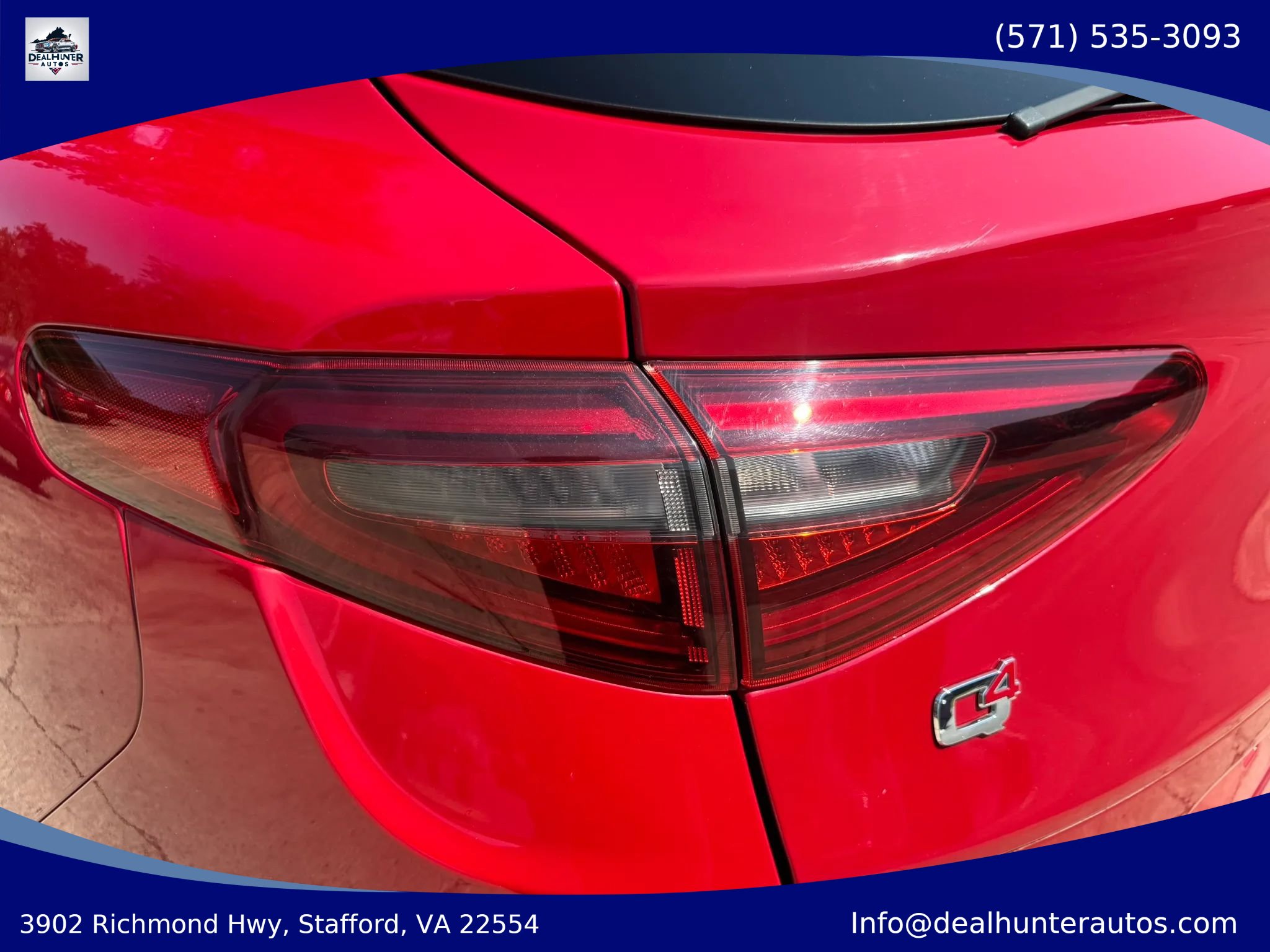 Used 2018 Alfa Romeo Stelvio Sport w/ Quick Order Package 22J Sport AWD/4WD image 9