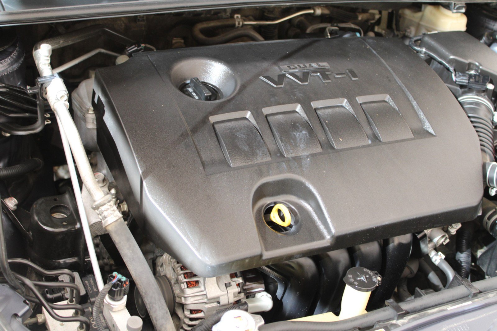 Used 2018 Toyota Corolla LE image 21