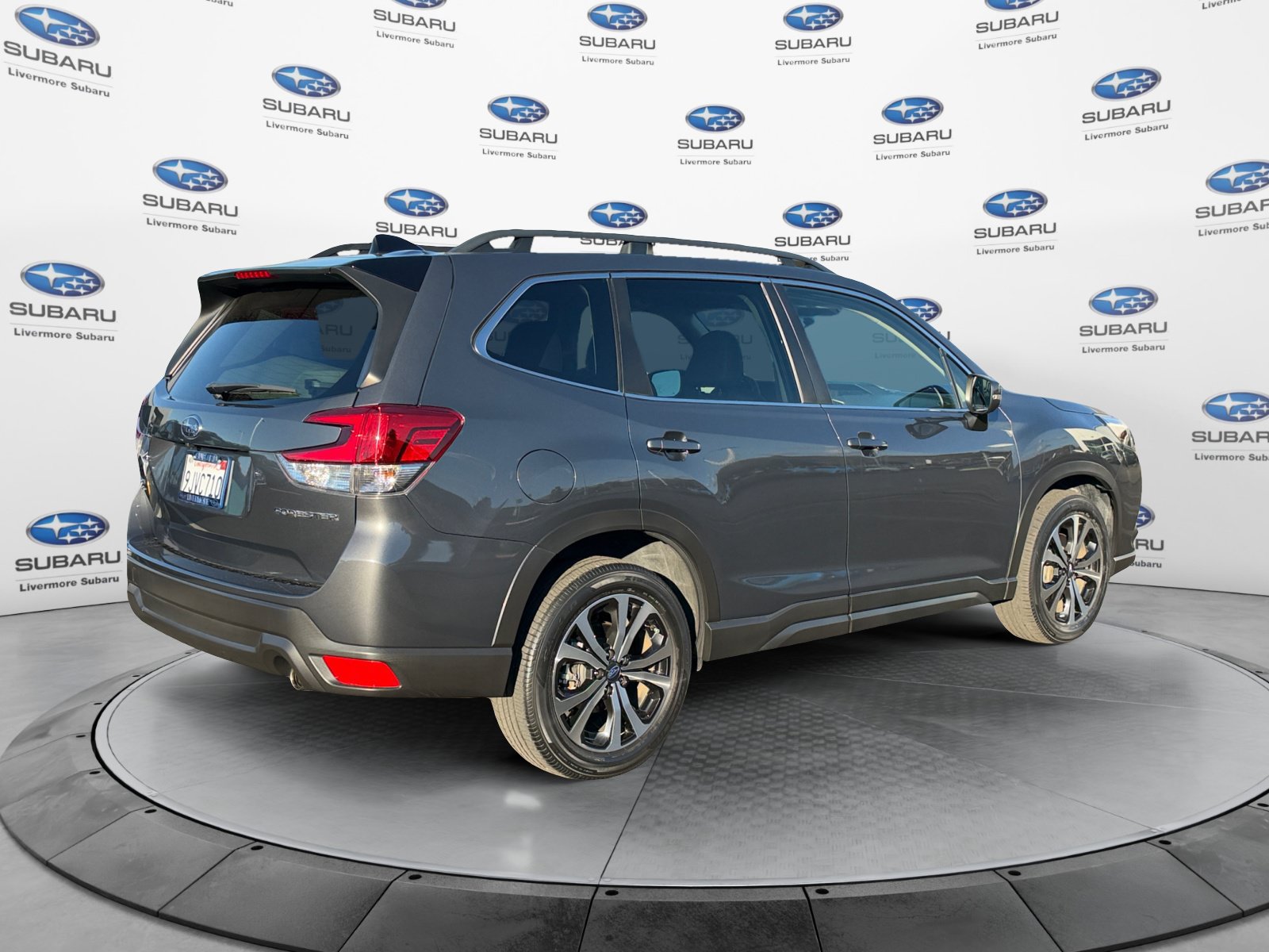 Used 2024 Subaru Forester Limited AWD/4WD image 6