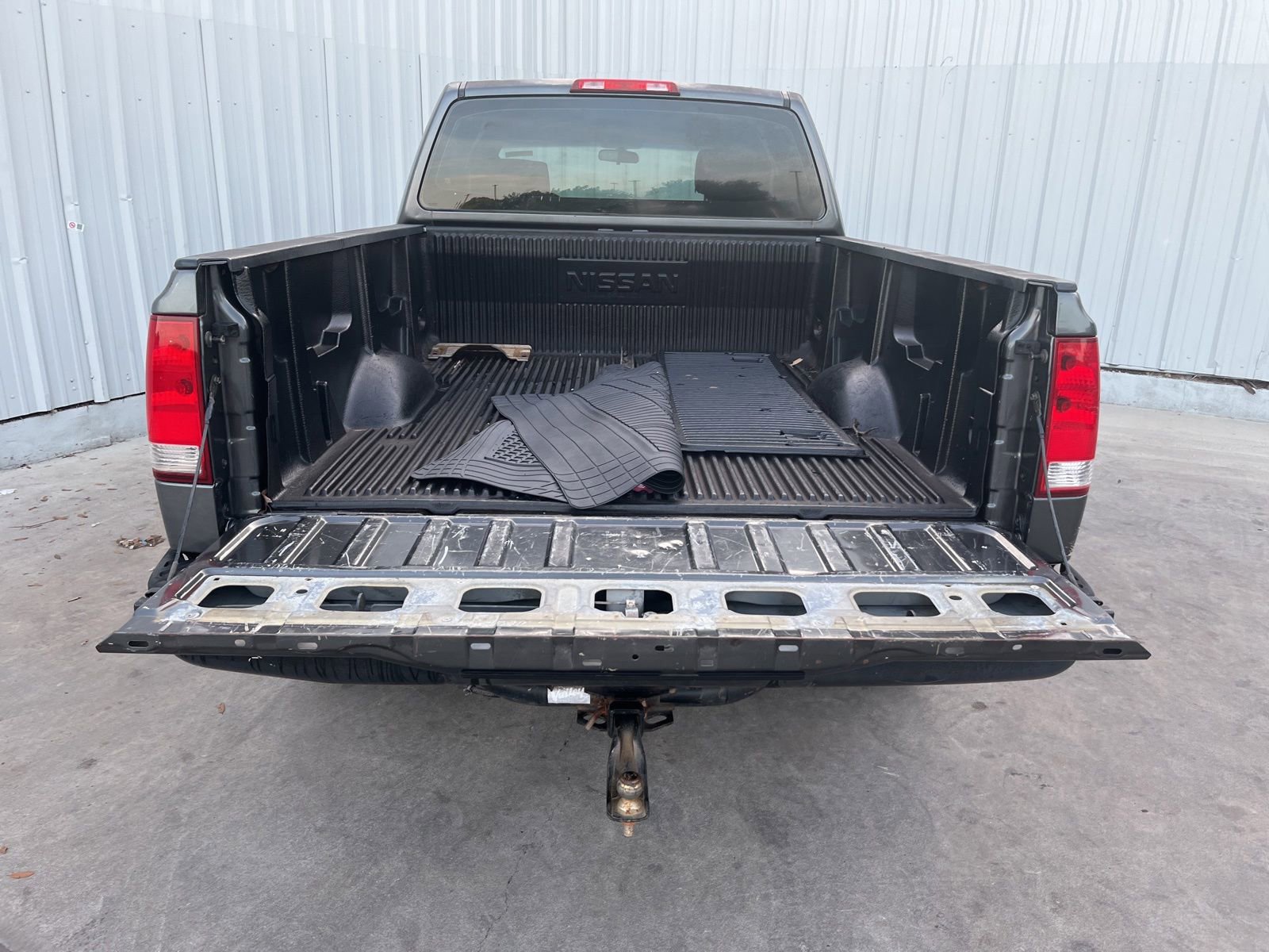 Used 2006 Nissan Titan XE RWD image 8