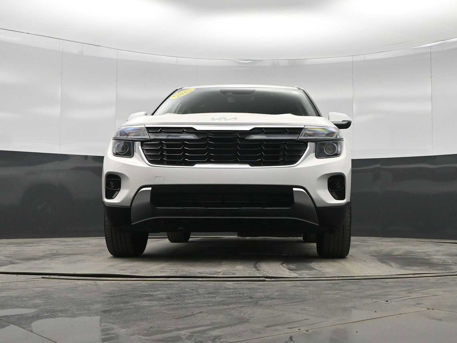 Used 2025 Kia Seltos S image 31