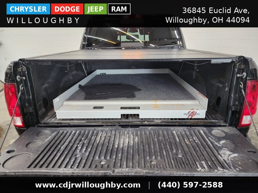 Used 2019 RAM 1500 Classic SLT w/ Black Appearance Group AWD/4WD image 33