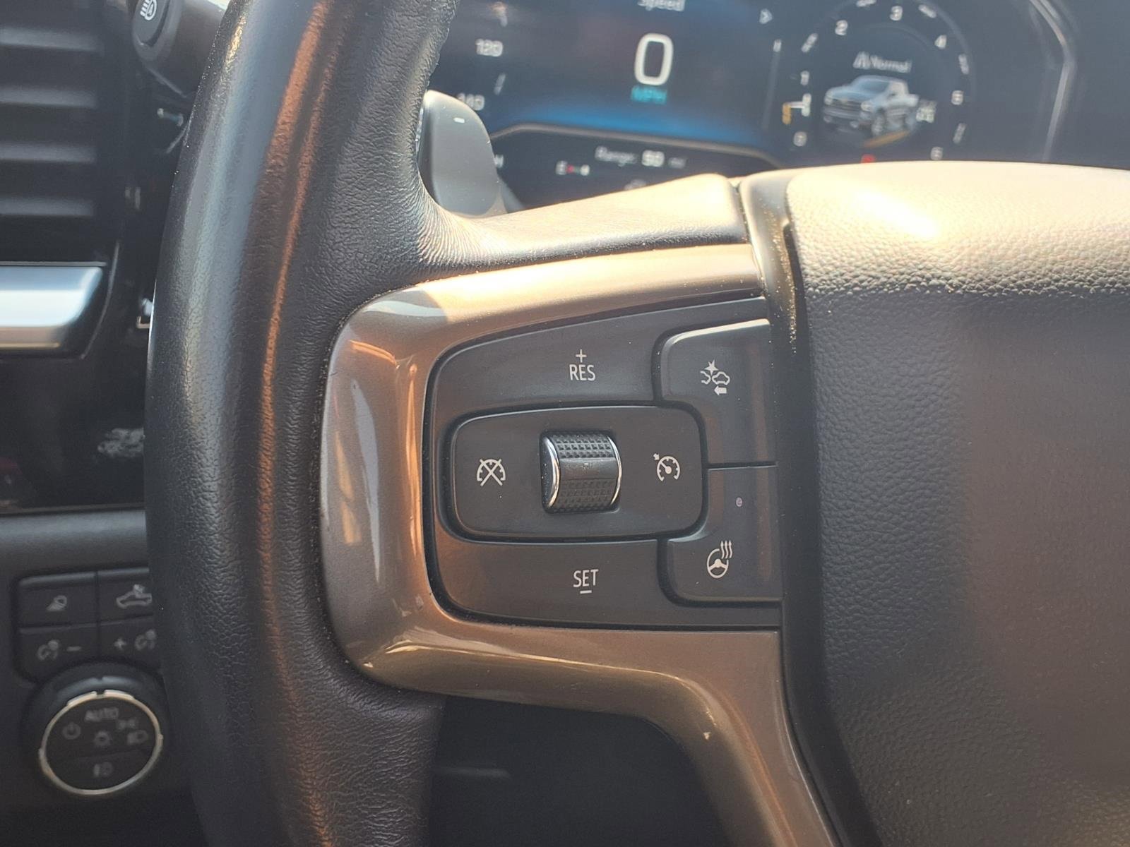 Used 2022 Chevrolet Silverado 1500 High Country w/ High Country Premium Package image 15