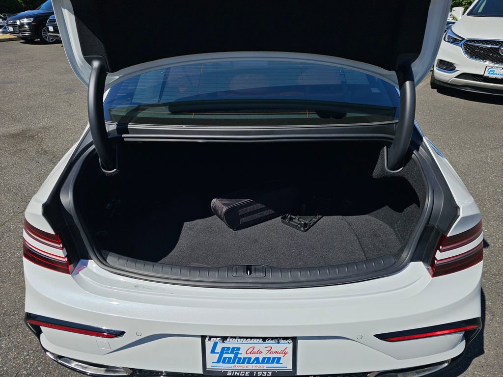 Used 2025 Genesis G80 3.5T Sport image 17
