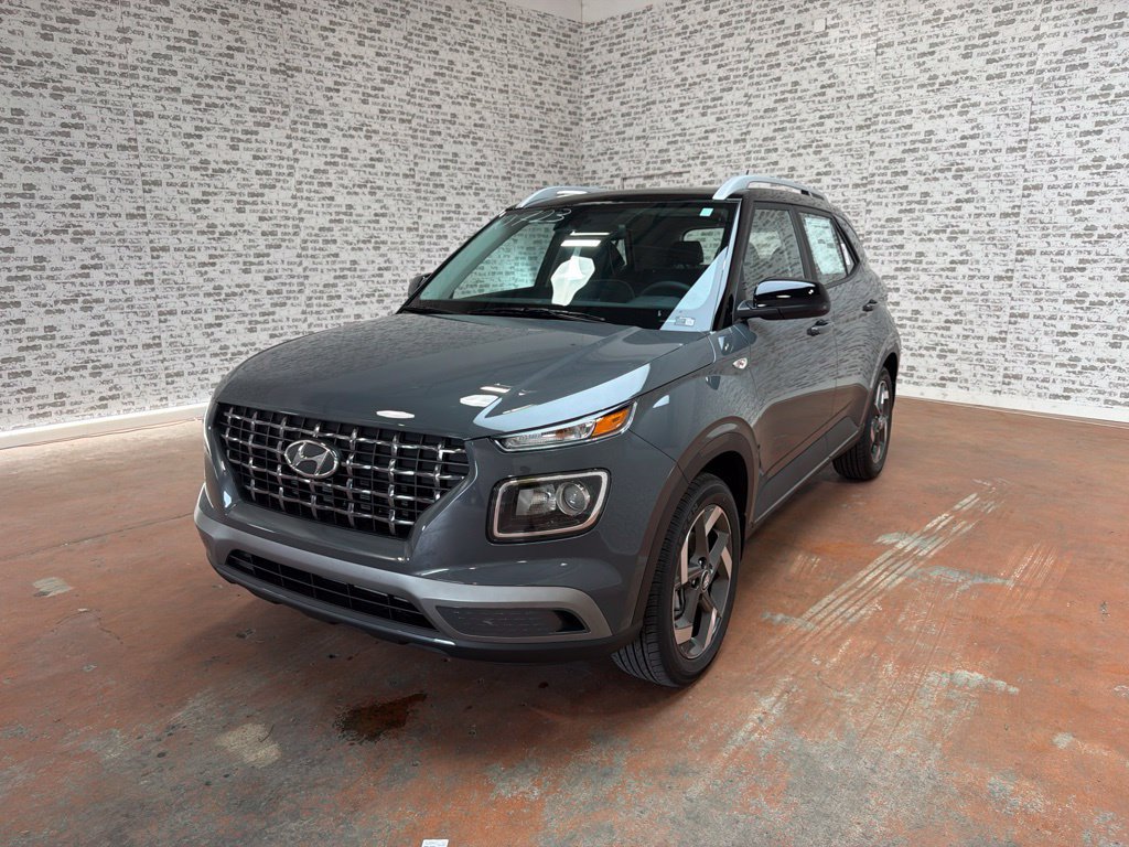 New 2026 Hyundai Venue SEL FWD image 3