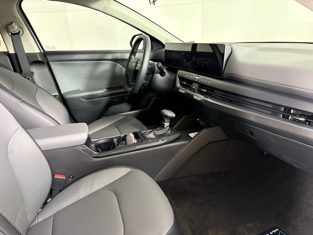 New 2026 Kia K4 EX image 14