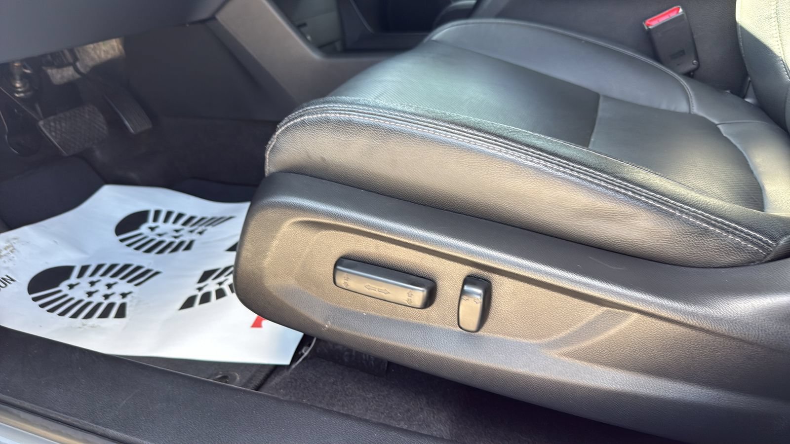 Used 2018 Honda Clarity Touring image 9