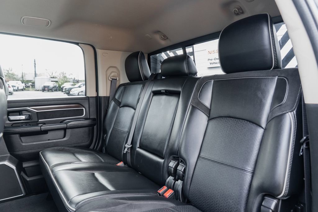 Used 2022 RAM 3500 Laramie image 24